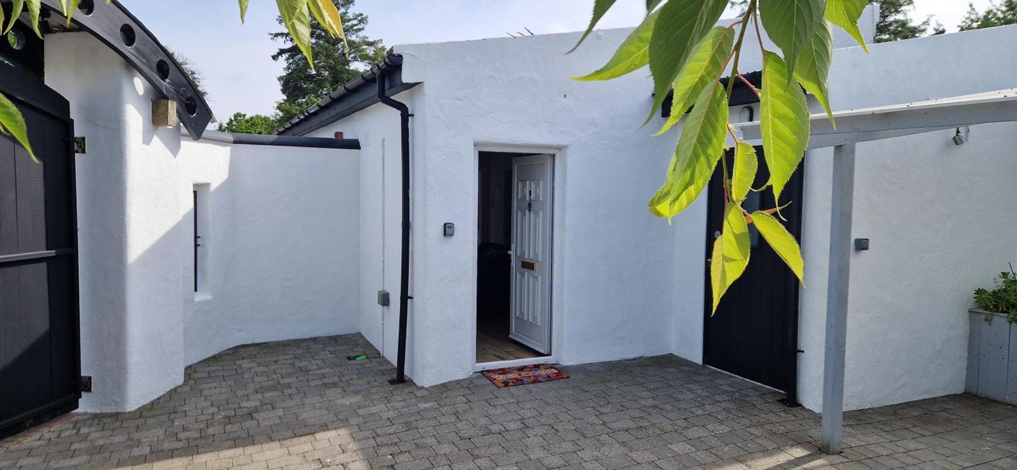 Forge Cottage2 *